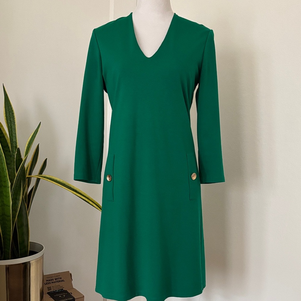 Eliza J Long Sleeve Green V-Neck Dress Size 6